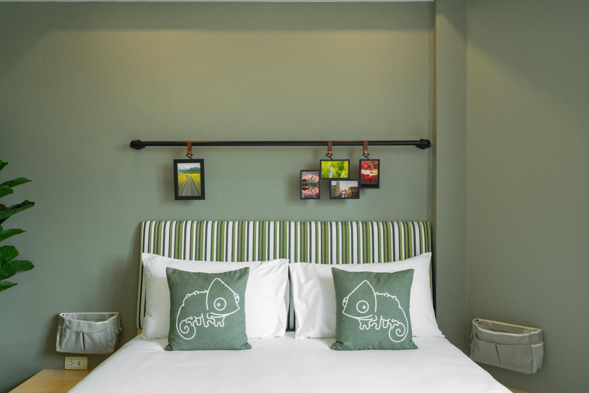 ホテル Chamemon Bed Phuket Town エクステリア 写真